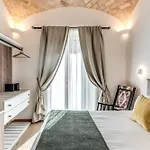Casa de hóspedes Rose 4*